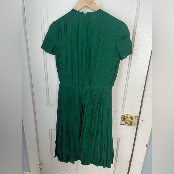 Vintage 1960s designer Norman Noreen Green silk chiffon dress with pleats small - Picture 2 of 8